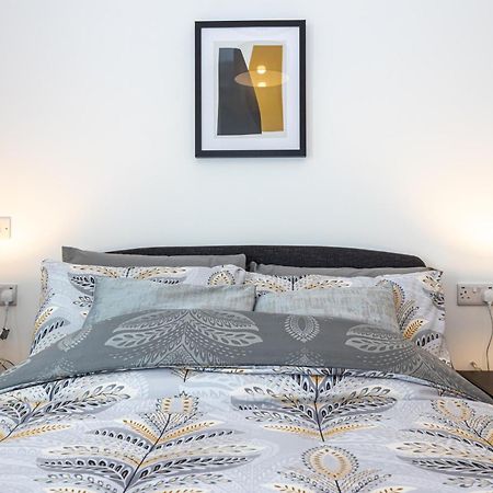 Royal Ebony By Asquare Lettings Διαμέρισμα Μάντσεστερ Εξωτερικό φωτογραφία